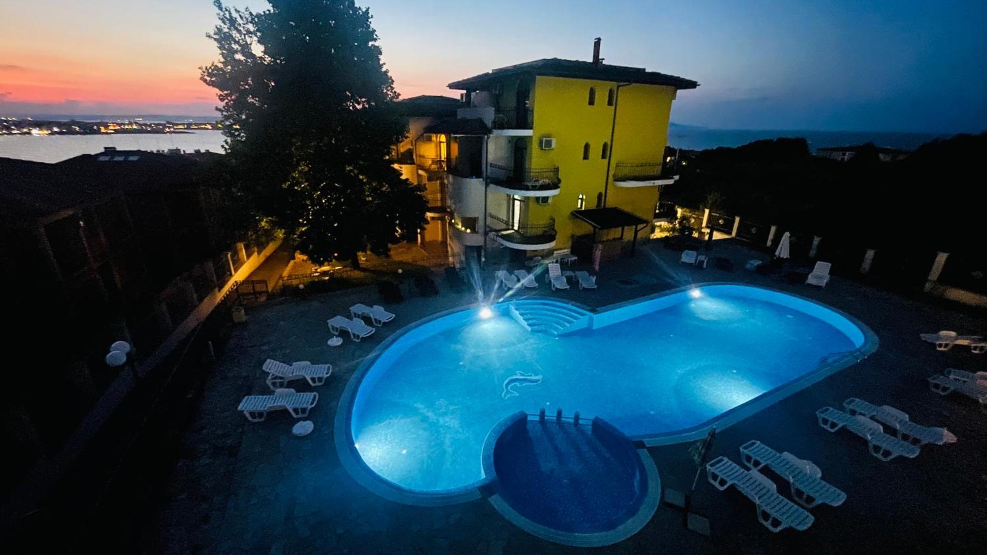 Private Apartment With Sea View Sosopol Exterior foto
